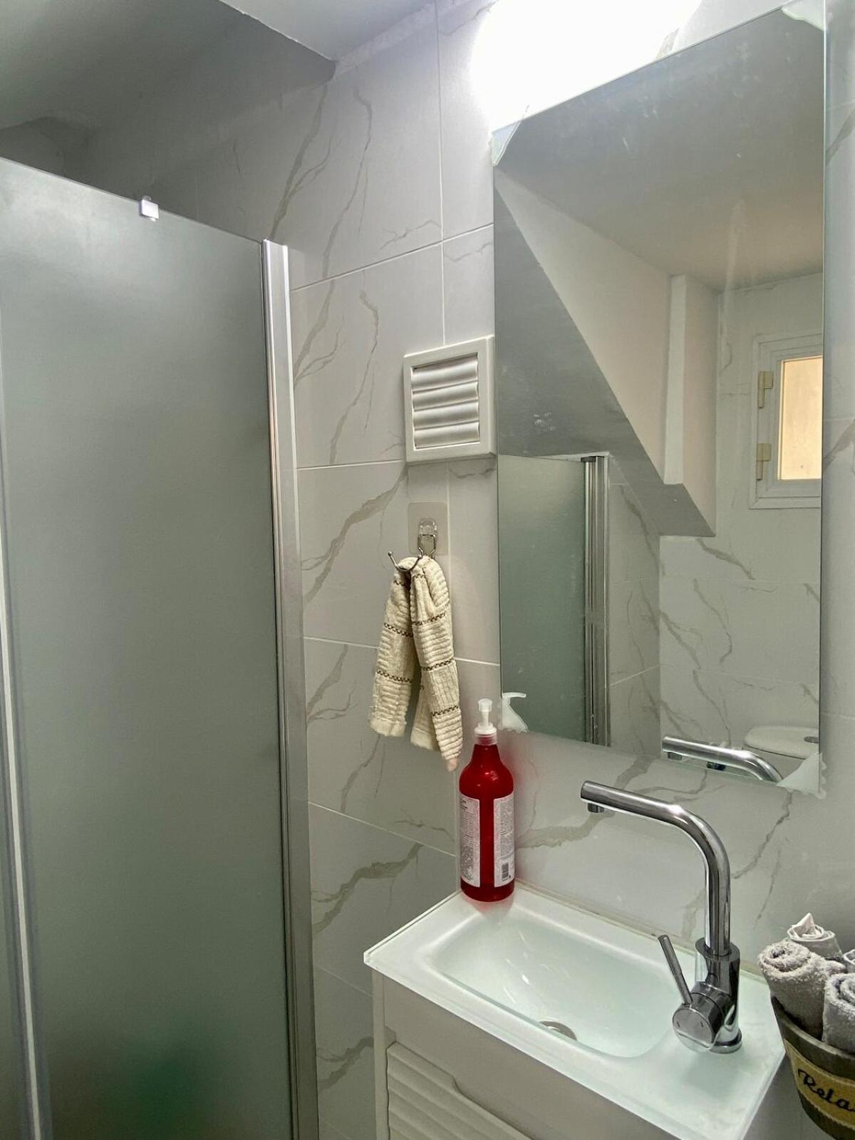 Ferienwohnung דירת גן מרווחת במיקום מעולה עם נטפליקס חינמי Ma'ale Adumim Exterior foto