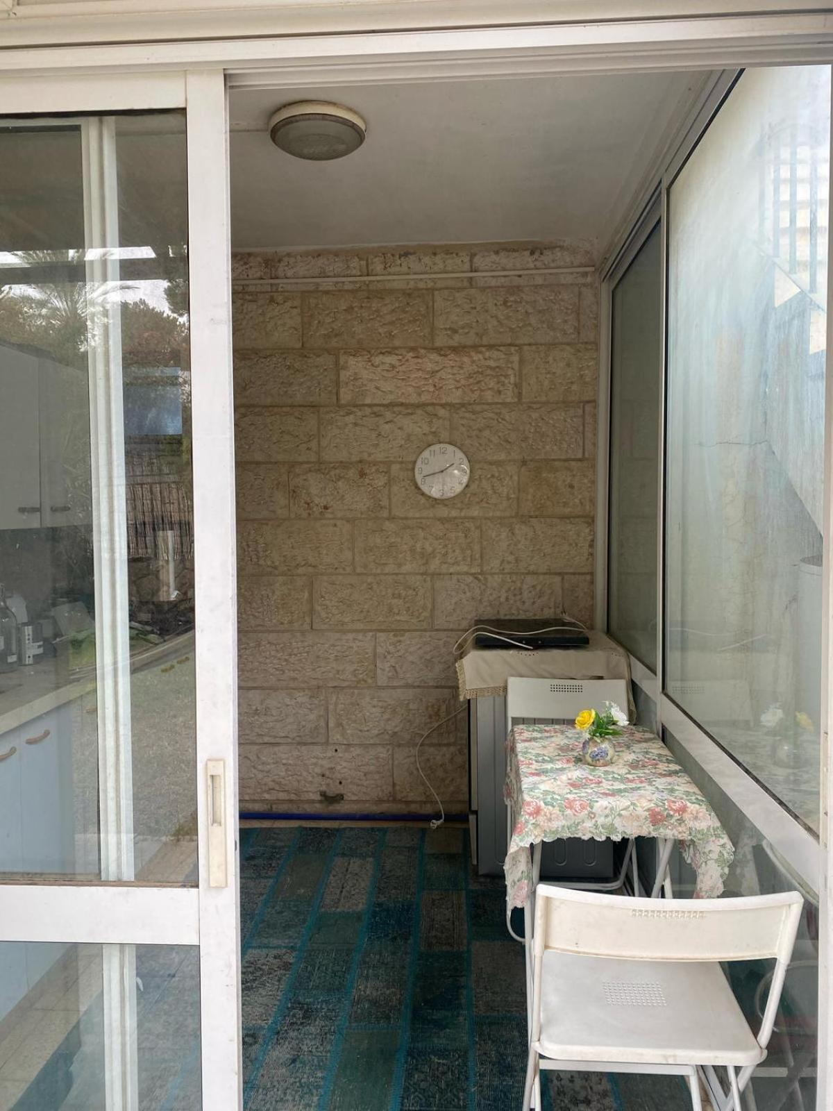 Ferienwohnung דירת גן מרווחת במיקום מעולה עם נטפליקס חינמי Ma'ale Adumim Exterior foto